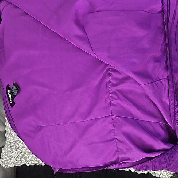 Express Purple One Puff Shoulder Rushed Ruffle Mini Dress. Sized L - Picture 8 of 11